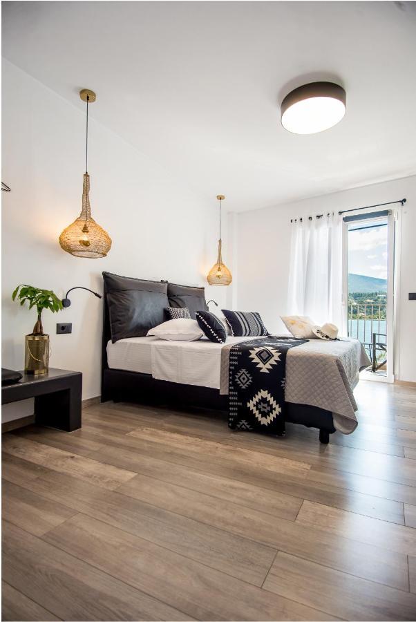 A & B Minimal Suite Ιι With Sea View In Argostoli Экстерьер фото