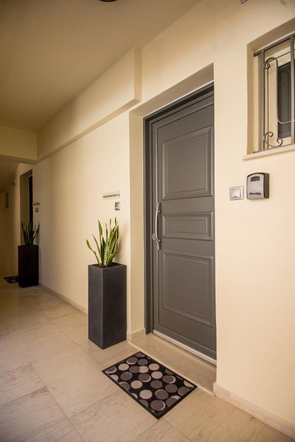 A & B Minimal Suite Ιι With Sea View In Argostoli Экстерьер фото