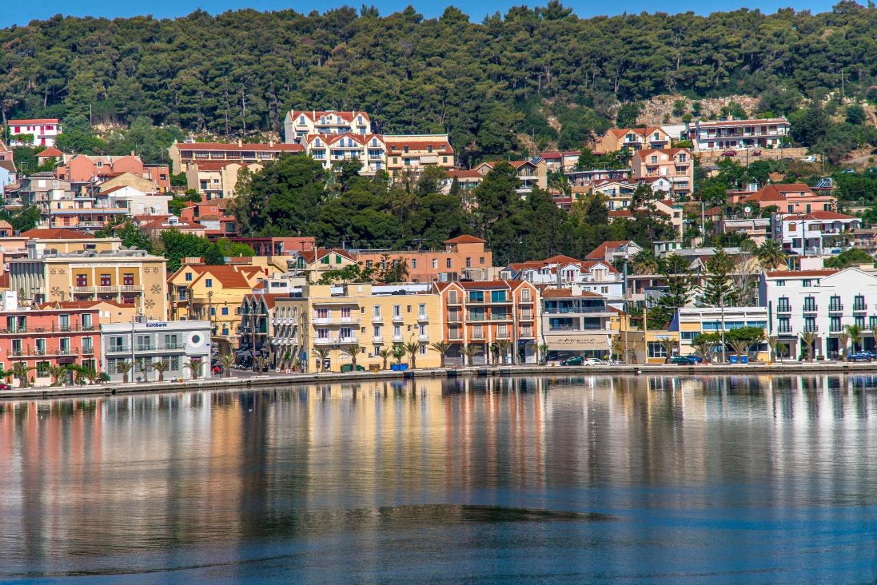 A & B Minimal Suite Ιι With Sea View In Argostoli Экстерьер фото